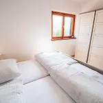 Serene Hollow With Mountain View - Two Bedroom With Mountain View *