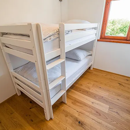 Serene Hollow With Mountain View - Two Bedroom With Mountain View * Cerklje ob Krki