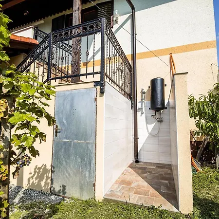 Feriehus Serene Hollow With Mountain View - Two Bedroom With Mountain View