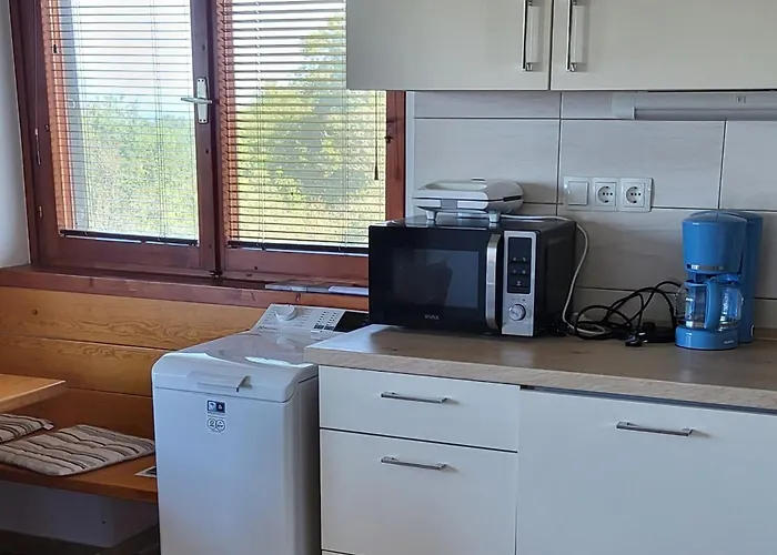 بيت للعطل Serene Hollow With Mountain View - Two Bedroom With Mountain View