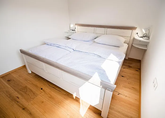 Serene Hollow With Mountain View - Two Bedroom With Mountain View بيت للعطل *