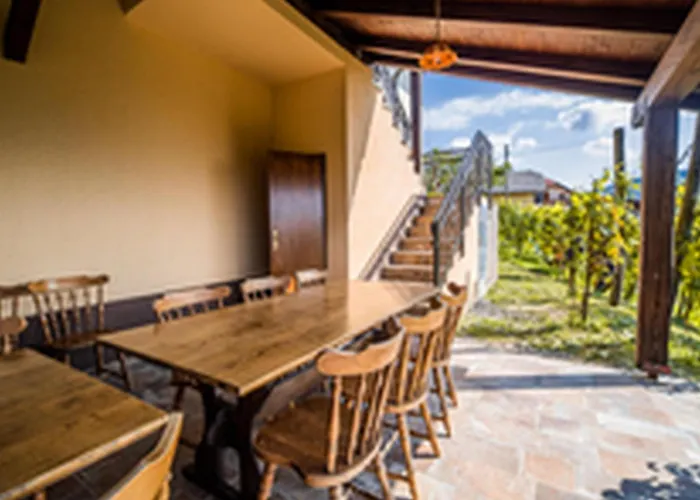 Serene Hollow With Mountain View - Two Bedroom With Mountain View *