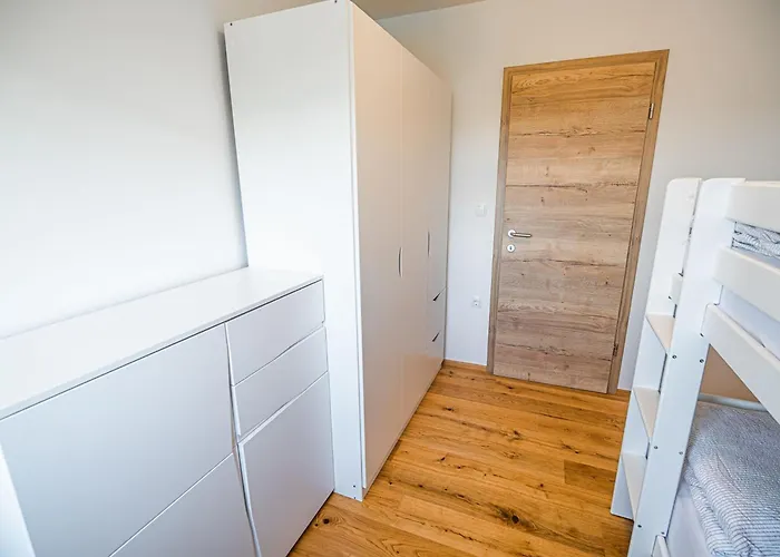 بيت للعطل Serene Hollow With Mountain View - Two Bedroom With Mountain View *